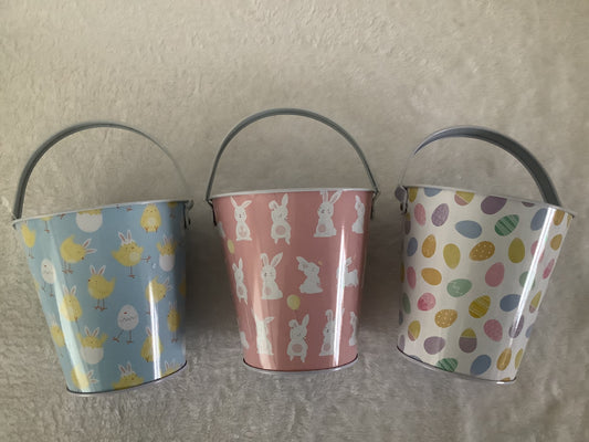 Easter Metal Treat Bucket - Ey Up Crafters