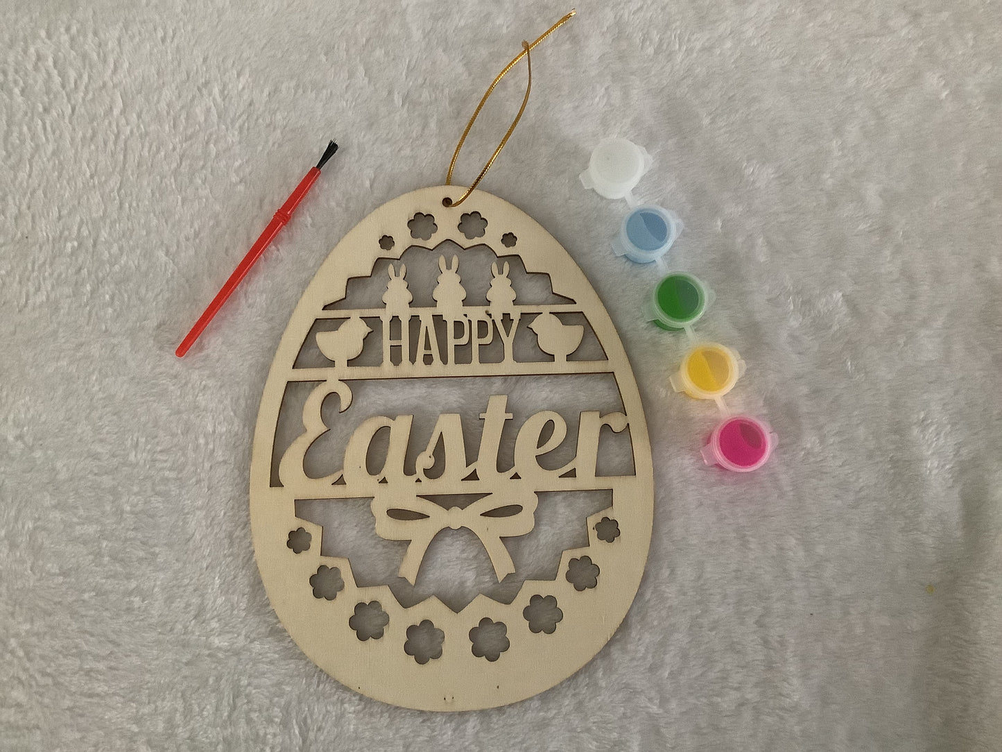 Paint your own wooden Easter Sign crafts - Ey Up Crafters